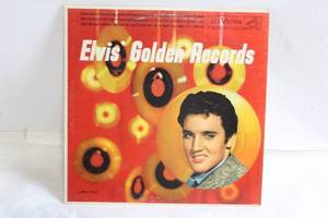 lot 191 image: Elvis Presley Elvis Golden Records Vinyl LP - RCA Victor Edition