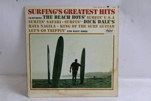 lot 200 image: Surfings Greatest Hits Vinyl Record LP - Featuring The Beach Boys