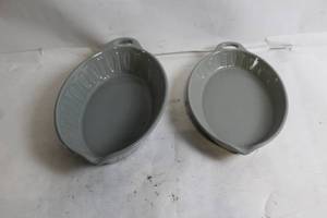 lot 268 image: Set of 2 Gray Ceramic Bakeware Dishes with Handles