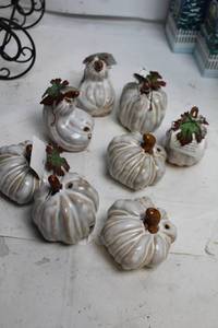 lot 291 image: Set of 8 Ceramic White Pumpkin Decor with Leaf Accent