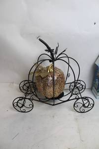 lot 296 image: Decorative Glitter Pumpkin with Metal Coach Stand