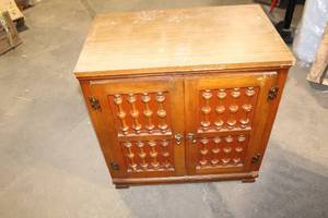 lot 300 image: Vintage Wooden Cabinet with Ornate Doors