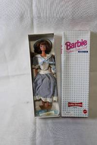 lot 5 image: Barbie Collectors Edition Doll Series III - Little Debbie
