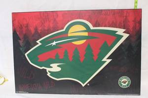 lot 72 image: Minnesota Wild Team Logo Wooden Wall Art Decor