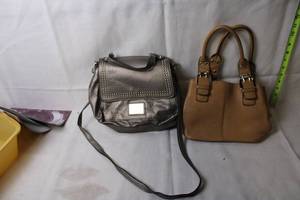 lot 138 image: Set of 2 Womens Handbags Nicole Lee Metallic Gray and Tan