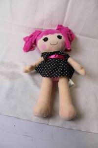lot 226 image: Lalaloopsy Plush Doll with Pink Hair and Polka Dot Dress