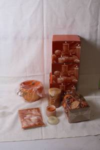 lot 245 image: Autumn Scented Candle and Potpourri Set