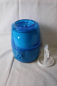 lot 252 image: Blue Demi Electric Yogurt Maker Model 1478
