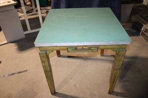 lot 280 image: Vintage Mid-Century Laminated Dining Table