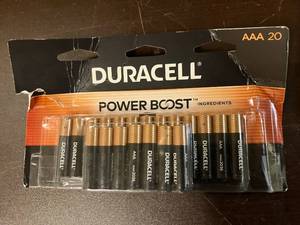lot 51 image: Duracell AAA Batteries