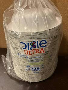lot 116 image: Dixie Ultra Bowls