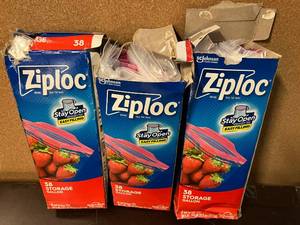 lot 70 image: Ziploc Gallon Bags