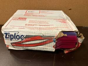 lot 134 image: Ziploc Gallon Bags