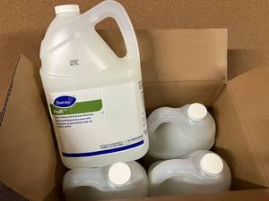 lot 44 image: Oil and Grease Remover