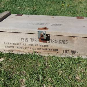 lot 109 image: Cannon Mortar AMMO BOX Vintage