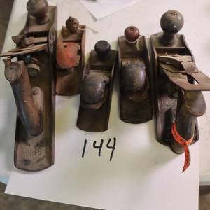 lot 144 image: LOT OF 5 VINTAGE PLANERS