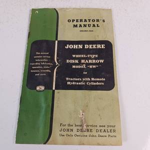 lot 30 image: MODEL RW  JOHN DEERE OPERATORS MANUAL  VINTAGE