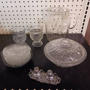 lot 181 image: CRYSTAL GLASS WARE  GLASS PITCHER  SALT & PEPPER