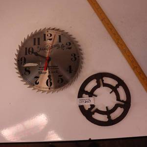 lot 207 image: METAL  CLOCK SAW BLADE  VINTAGE BURNER