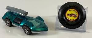 lot 16 image: 1970 REDLINE Hot Wheels Rocket-Bye-Baby With Plastic Button Nice Condition