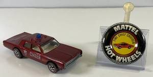 lot 25 image: 1968 REDLINE Hot Wheels Fire Chief Cruiser With Button & Blue Light On Top Very Nice Condition