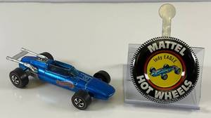 lot 26 image: 1969  REDLINE Hot Wheels Indy Eagle With Button Nice Condition