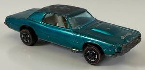 lot 47 image: 1967 REDLINE Hot Wheels Custom T-Bird Nice Condition