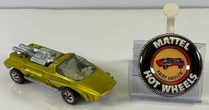 lot 66 image: 1969 REDLINE Hot Wheels Hairy Hauler  Transparent Yellow With Button Very Nice Condition