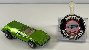 lot 74 image: 1969 REDLINE Hot Wheels Tri-Baby Transparent Aplple Green With Button Really Nice Condition