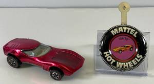 lot 95 image: 1968 REDLINE Hot Wheels Torero Transparent Magenta With Button Super Nice Condition