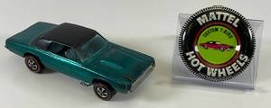 lot 99 image: 1967 REDLINE Hot Wheels Custom T-Bird Transparent Aqua With Button Nice Condition(Button Tab Missing)