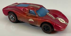 lot 147 image: 1969 REDLINE Hot Wheels SIZZLER Ford Mark VI Red Nice Condition