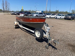 1980 Lund fishing boat