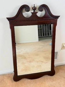 lot 36A image: American Colonial Hall Mirror