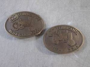 lot 29 image: (EC1) 2 Vintage CO-OP Lubricants Jo...