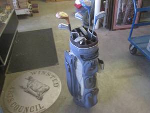 lot 45 image: (BSB) Quality Sports Golf Bag with ...