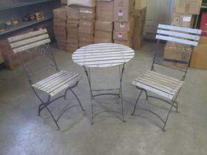 lot 81 image: (CS) Vintage 3pc Table and 2 Chairs...