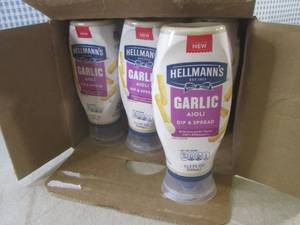 lot 130 image: (C-1) 12 Bottles of Hellmanns Garl...