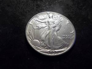 lot 4 image: 1939 Walking LIberty Silver Half Dollar