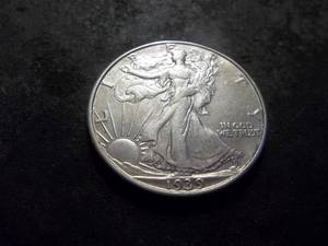 lot 5 image: 1939 D Walking LIberty Silver Half Dollar