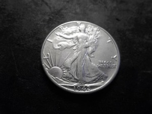 lot 7 image: 1942 Walking LIberty Silver Half Dollar