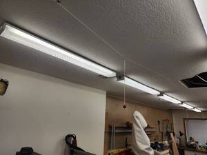 lot 54 image: Set of (5) Shop lights