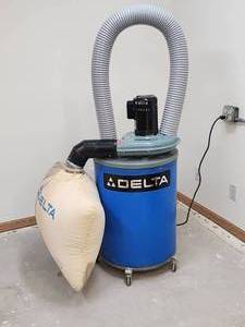 lot 43 image: Delta Dust Collection System