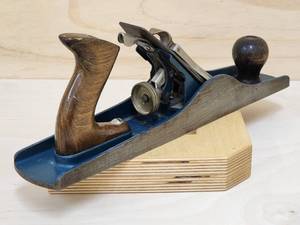 lot 24 image: Woodworking Pritzlaff Wood Planer