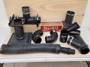 lot 60 image: Assorted Dust Collection Accessories