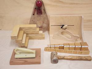 lot 81 image: Assorted Woodworking Accessories
