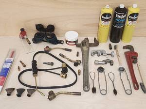 lot 78 image: Plumbers Tools and Accessories
