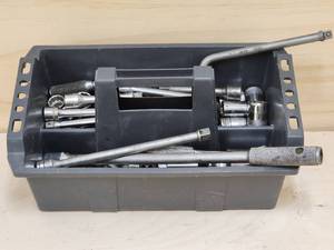 lot 95 image: Large Assortment of Assorted Size Ratchets, Sockets and Tools