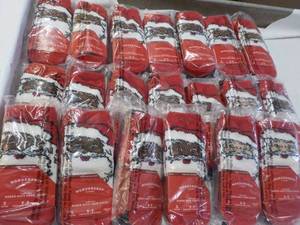 lot 115 image: 20 pair Wondershop Super Soft Crew ...