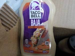 lot 149 image: 8 ct Taco Bell BAJA Sauce...